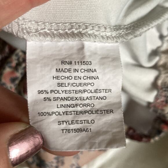 A.U.W. Floral Fully Lined Mesh Pullover Top, Size M - Picture 8 of 9